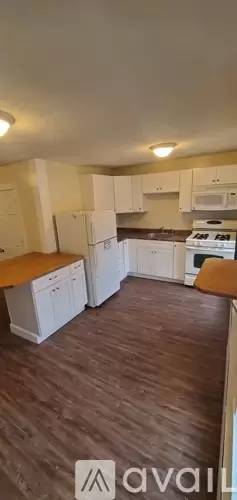 Main picture of 1725 Albany St