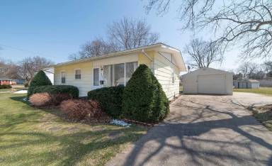 Main picture of 2834 27th Ave
