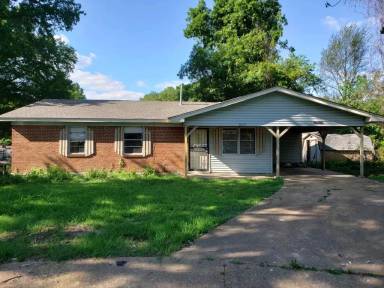 Main picture of 2311 Pamela Dr