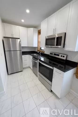 Main picture of 15 Green St