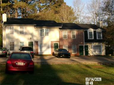 Main picture of 101 White Oak Dr