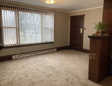 Main picture of 324 6th Ave SW