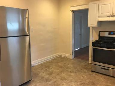 Main picture of 1580 Brunswick Ave