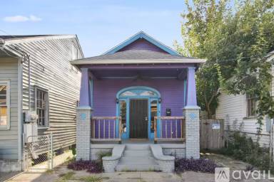 Main picture of 1225 Saint Ferdinand St