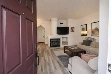 Main picture of 2903 Garibaldi Ave