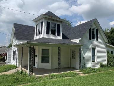 Main picture of 514 Maple St