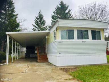 Main picture of 4486 Ashwood Dr W