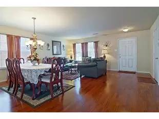 Main picture of 5427 Sabine Ln