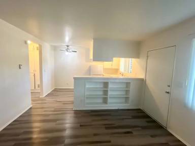 Main picture of 2763 Calle Quebracho