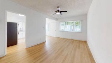 Main picture of 13827 & 13833 LOS ANGELES ST
