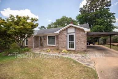 Main picture of 7664 Northfield Dr