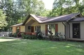 Main picture of 300 Castle Creek Dr