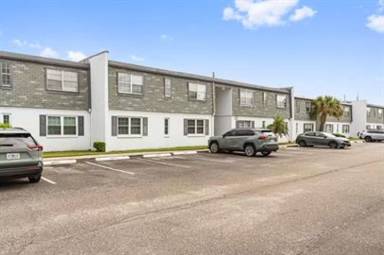Main picture of Golf Side Villas