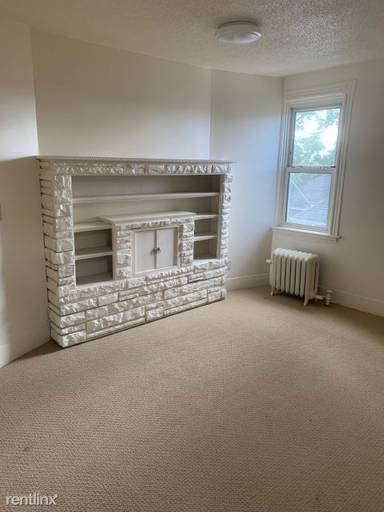 Main picture of 106 Williams Ave