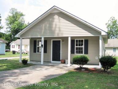 Main picture of 802 Roanoke Ave