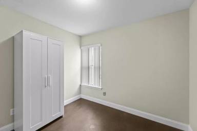 Main picture of 904 Purple Martin Ct