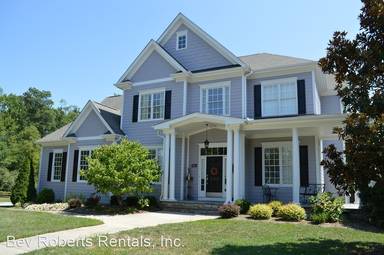 Main picture of 101 Ballatore Ct