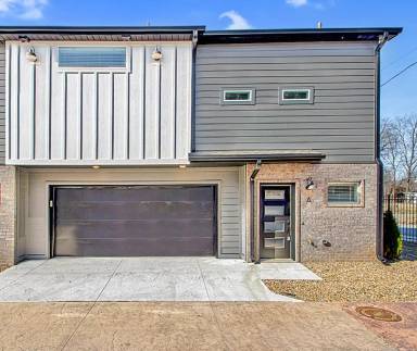 Main picture of 1210 W 4th St