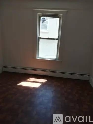 Main picture of 32 Unit 2f