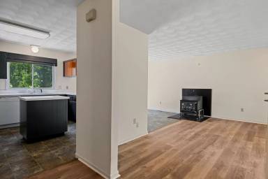 Main picture of 1007 Horse Shoe Ln