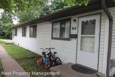Main picture of 906 Rundell St