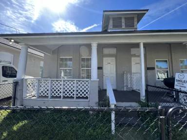 Main picture of 2322 Moncrief Rd