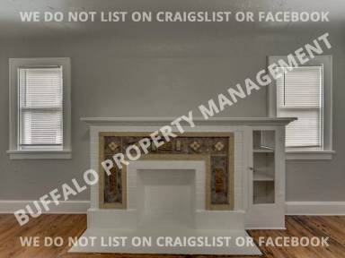 Main picture of 2138 N Bath Ave