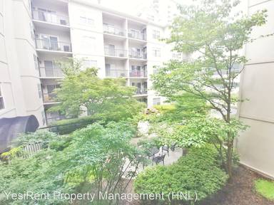 Main picture of Peachtree Walk Condominiums