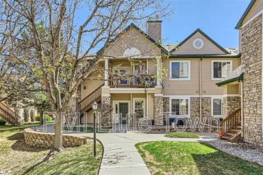 Main picture of 4045 S Crystal Cir