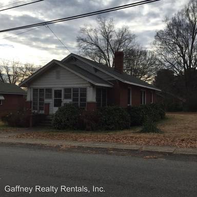 Main picture of 800 Beech St