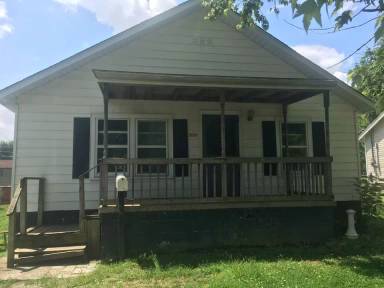 Main picture of 2609 Richard St