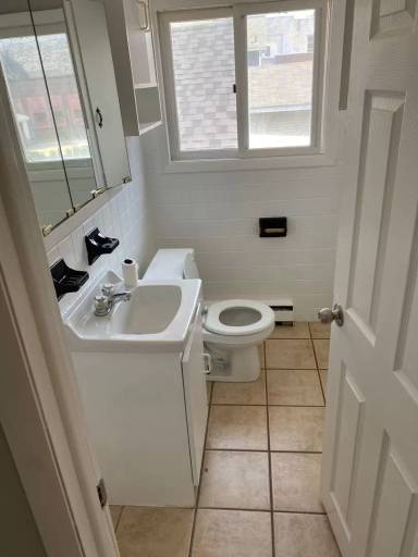 Main picture of 152 Dundaff St