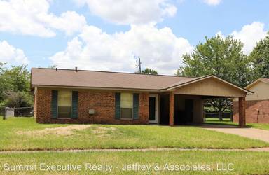 Main picture of 4720 Longstreet Pl