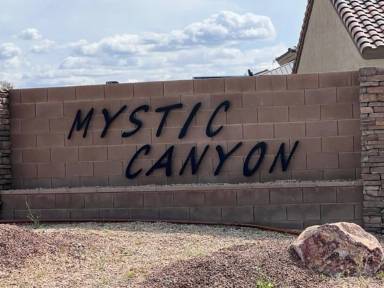 Main picture of 6600 S Mystic Ave