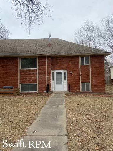 Main picture of 1502 E Sheridan St