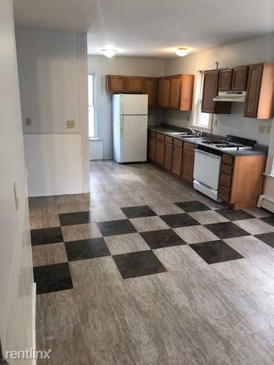 Main picture of 161 Cedar Hill Ave