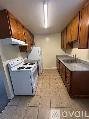 Main picture of 502 Berry Ave