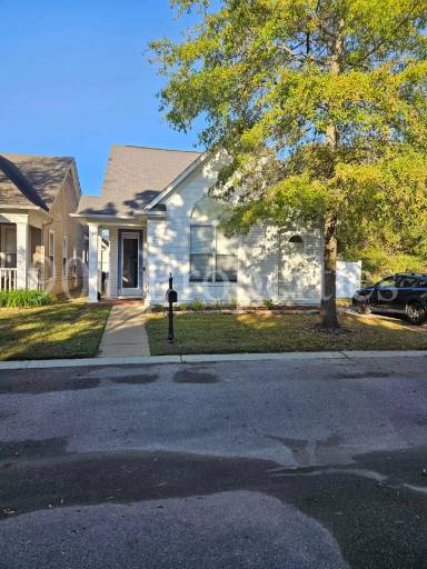 Main picture of 1463 Island Town Cv