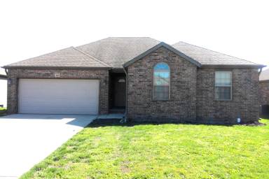 Main picture of 420 W Madrid St