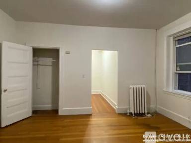 Main picture of 63 Brighton Ave