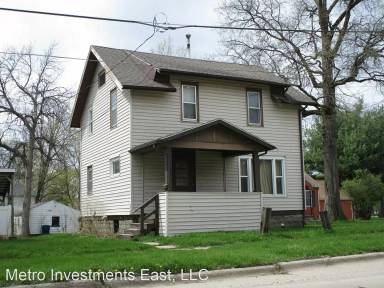 Main picture of 1102 W 9th St