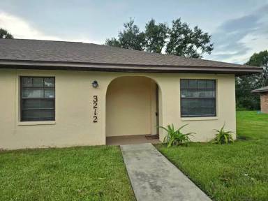 Main picture of 3212 Julia Ct