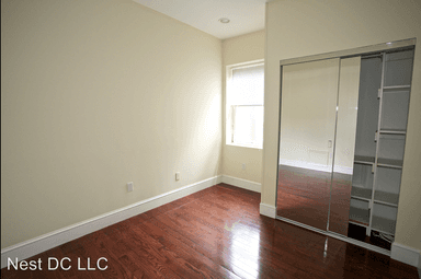 Main picture of 72 U St NW
