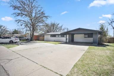 Main picture of 2821 56th St