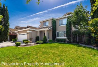 Main picture of 275 Berkshire Dr