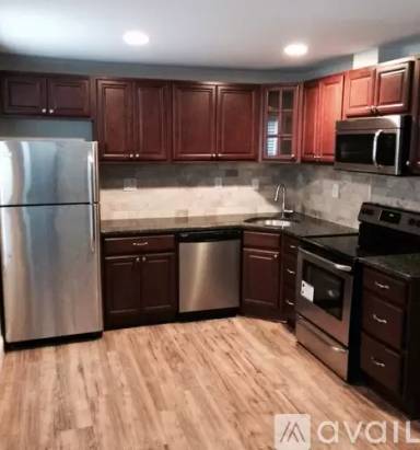 Main picture of 125 Montgomery Ave