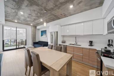 Main picture of 111 N Louise St