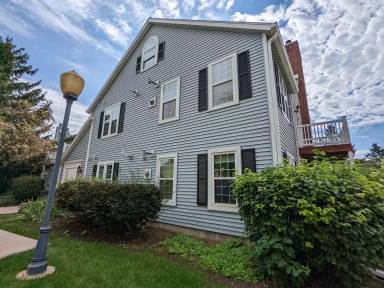 Main picture of Harbor House Condominiums