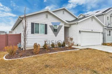 Main picture of Cascade at Waters Edge