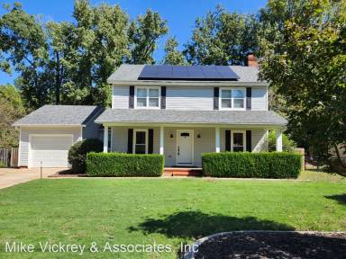 Main picture of 463 Pheasant Run Dr